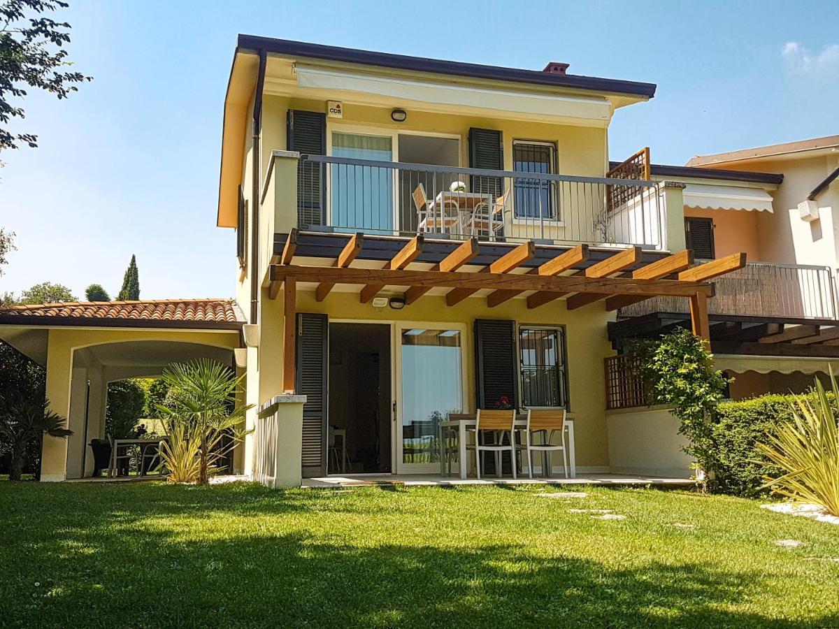 Italia Living Villa 파뎅게술가르다 외부 사진