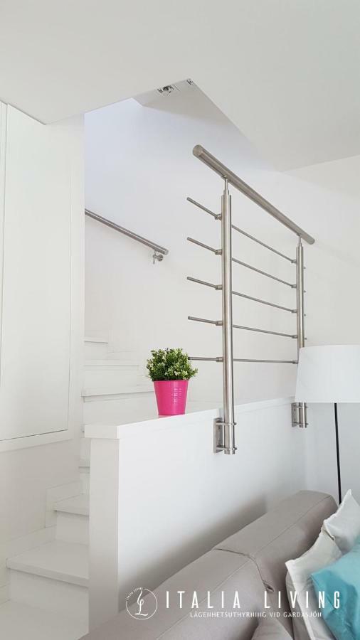 Italia Living Villa 파뎅게술가르다 외부 사진