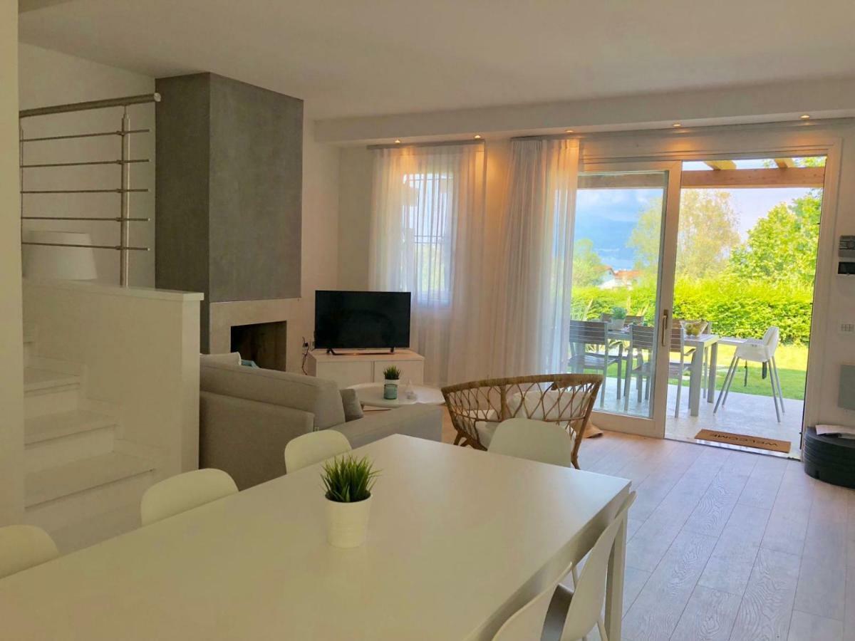Italia Living Villa 파뎅게술가르다 외부 사진